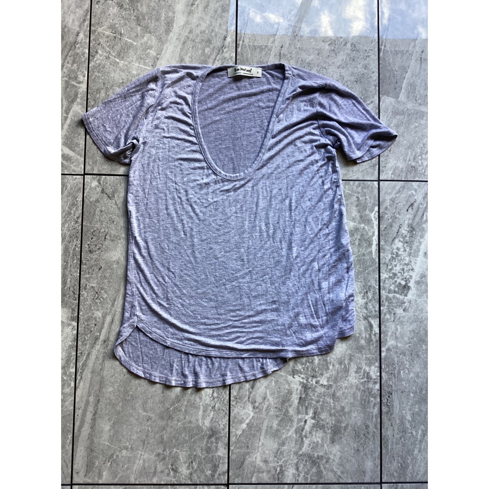 Three Bird Nest Womens Deep Scoop Neck High Low Hem T-Shirt Heather Purple Small